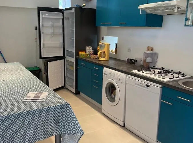 Maison De Campagne * Montsûrs