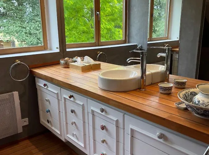 Maison De Campagne * Montsûrs